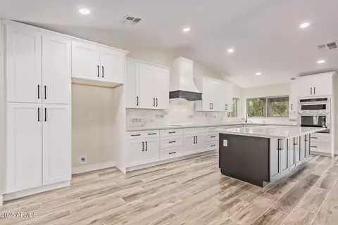 2235 E Granite View Dr, Phoenix, AZ 85048 photo 5