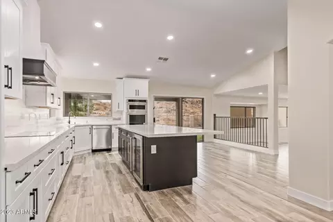 2235 E Granite View Dr, Phoenix, AZ 85048 photo 11