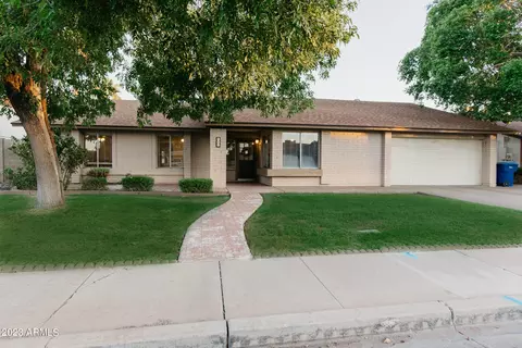 949 W Meseto Ave, Mesa, AZ 85210