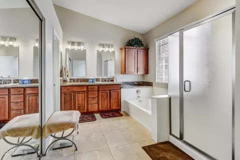 4507 E Rowel Rd, Phoenix, AZ 85050 photo 5