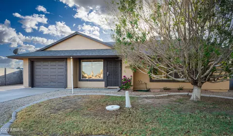 10906 N 72nd Ave, Peoria, AZ 85345