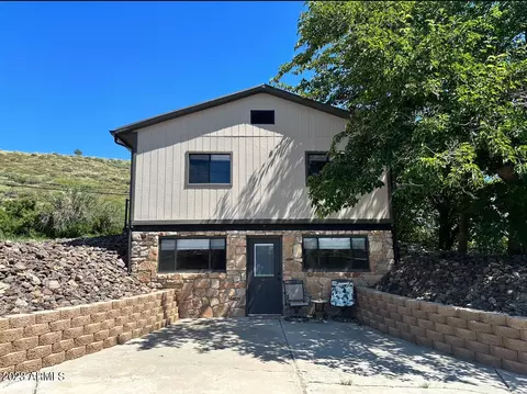 23253 S Crestview Dr, Yarnell, AZ 85362