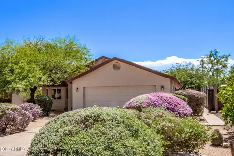 1335 E Mescal St, Phoenix, AZ 85020
