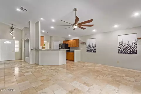 1335 E Mescal St, Phoenix, AZ 85020 photo 3
