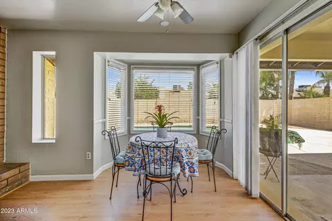 102 E Helena Dr, Phoenix, AZ 85022 photo 4