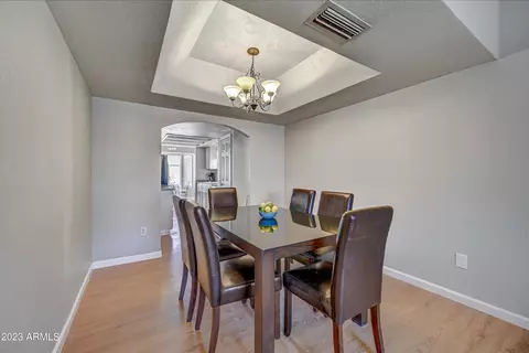 102 E Helena Dr, Phoenix, AZ 85022 photo 9