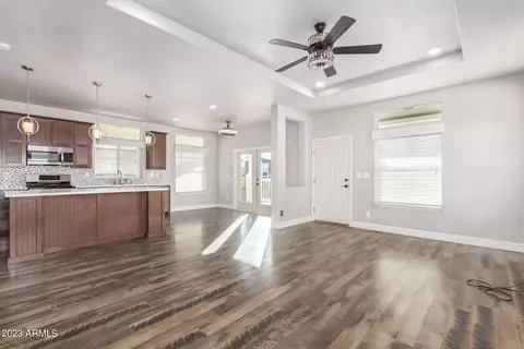 2609 W Southern Ave #445, Tempe, AZ 85282