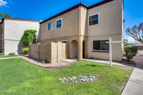 1455 N Alma School Rd #16, Mesa, AZ 85201