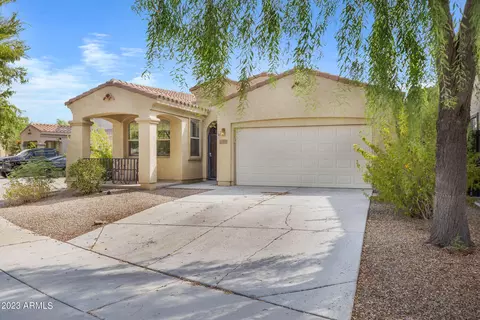 1469 S Buckaroo Trl, Gilbert, AZ 85296 photo 3