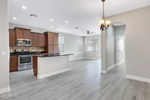 1469 S Buckaroo Trl, Gilbert, AZ 85296 photo 10