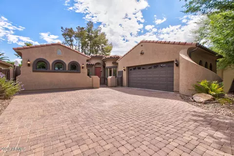 7045 N 7th Ave, Phoenix, AZ 85021