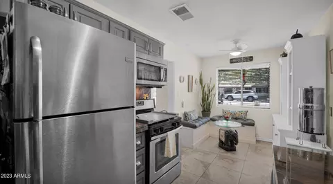 2108 E Mitchell Dr, Phoenix, AZ 85016 photo 16