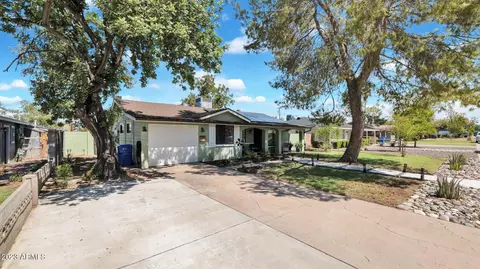 2108 E Mitchell Dr, Phoenix, AZ 85016 photo 3