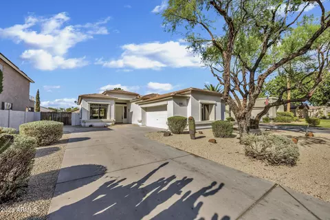 1694 E Orangewood St, Gilbert, AZ 85296