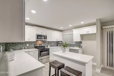 8526 N 33rd Dr, Phoenix, AZ 85051 photo 11