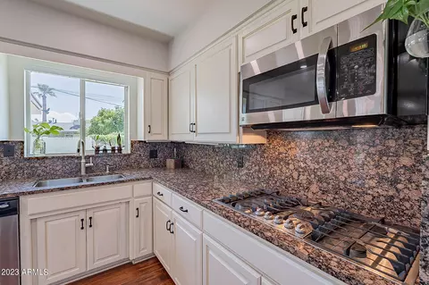 3333 E Turney Ave, Phoenix, AZ 85018 photo 13