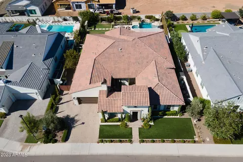 2742 E Wyatt Way, Gilbert, AZ 85297