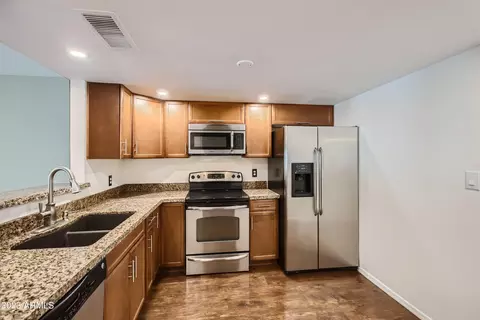 5142 E Monte Vista Rd, Phoenix, AZ 85008 photo 5