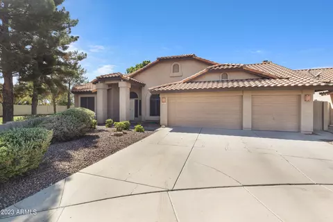 256 N Cottonwood Dr, Gilbert, AZ 85234