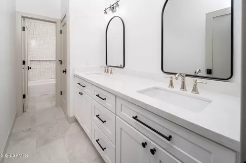 1232 W Edgewater Dr, Gilbert, AZ 85233 photo 18