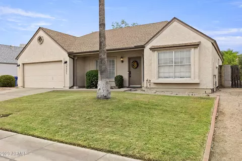 1331 E Wickieup Ln, Phoenix, AZ 85024 photo 3