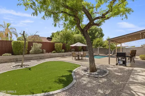 1331 E Wickieup Ln, Phoenix, AZ 85024 photo 26