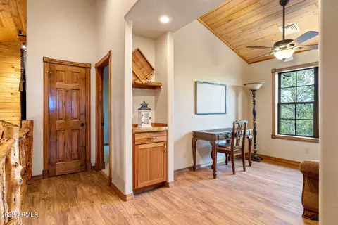 2751 Challenger Dr, Overgaard, AZ 85933 photo 38