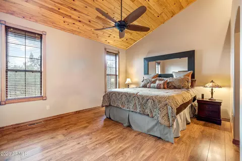 2751 Challenger Dr, Overgaard, AZ 85933 photo 32