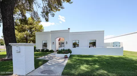 14016 N Medinan Dr, Phoenix, AZ 85022