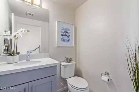 2728 E Roma Ave, Phoenix, AZ 85016 photo 13