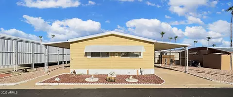 202 N Meridian Rd #25, Apache Junction, AZ 85120