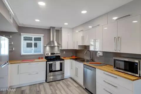 810 E Colter St #32, Phoenix, AZ 85014 photo 10
