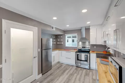 810 E Colter St #32, Phoenix, AZ 85014 photo 9