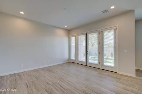 8030 S 6th Dr, Phoenix, AZ 85041 photo 9