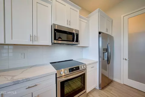 8030 S 6th Dr, Phoenix, AZ 85041 photo 4