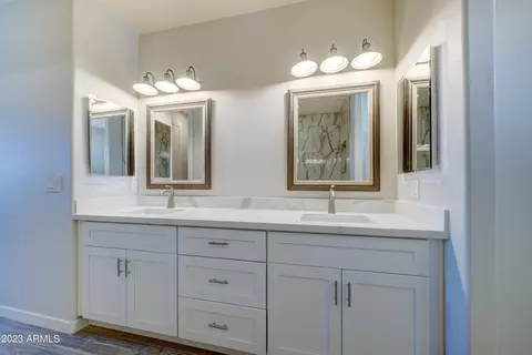 8030 S 6th Dr, Phoenix, AZ 85041 photo 12