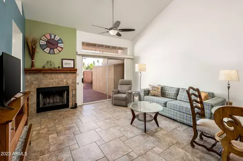 384 W Carmen St, Tempe, AZ 85283