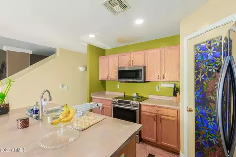 3224 S 81st Dr, Phoenix, AZ 85043 photo 10