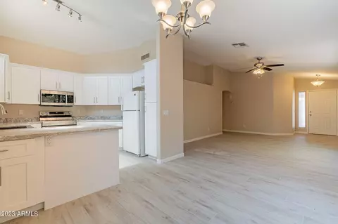 4127 E Anderson Dr, Phoenix, AZ 85032 photo 9