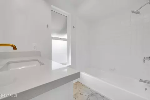 720 E North Ln #1, Phoenix, AZ 85020 photo 13