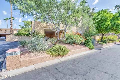 720 E North Ln #1, Phoenix, AZ 85020 photo 27