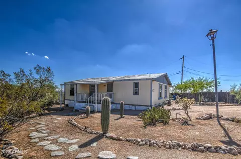 1975 W Frontier St, Apache Junction, AZ 85120 photo 5