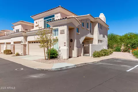 1747 E Northern Ave #152, Phoenix, AZ 85020