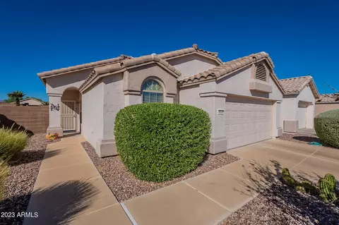 18238 N Coconino Dr, Surprise, AZ 85374