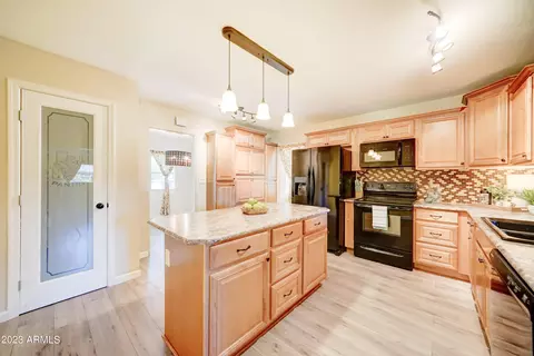461 E Millett Ave, Mesa, AZ 85204 photo 12
