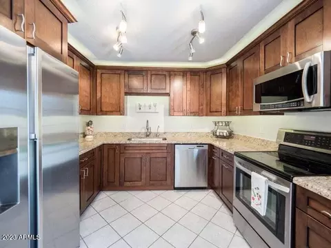 10128 E Butte St, Mesa, AZ 85207 photo 5
