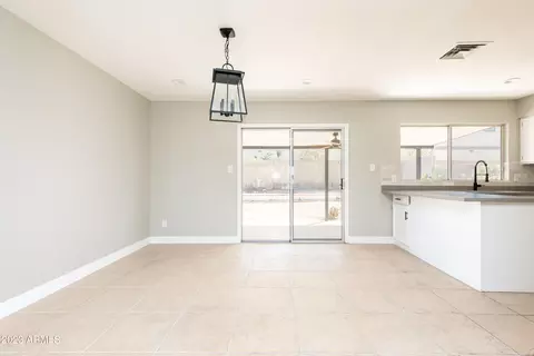 4713 E Pollack Ln, Phoenix, AZ 85042 photo 16