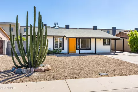 4713 E Pollack Ln, Phoenix, AZ 85042 photo 2