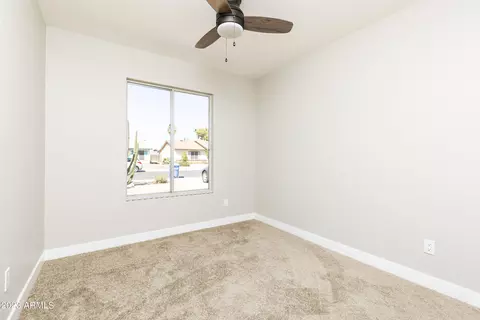 4713 E Pollack Ln, Phoenix, AZ 85042 photo 10