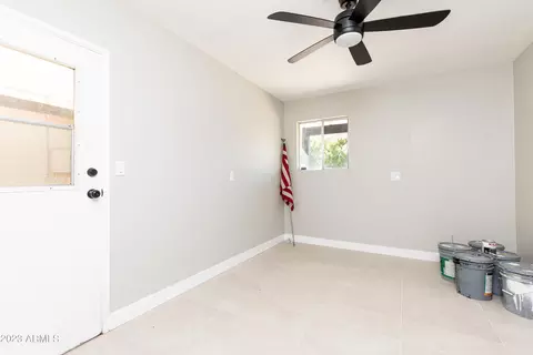 4713 E Pollack Ln, Phoenix, AZ 85042 photo 21